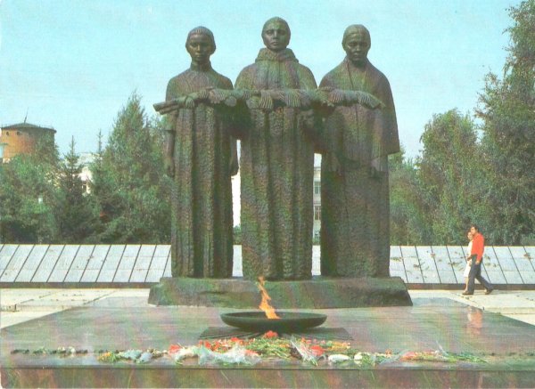 Мемориал вечный огонь Сыктывкар