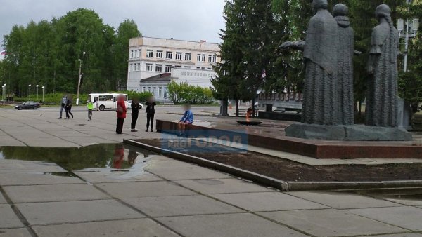Вечный огонь Сыктывкар фото