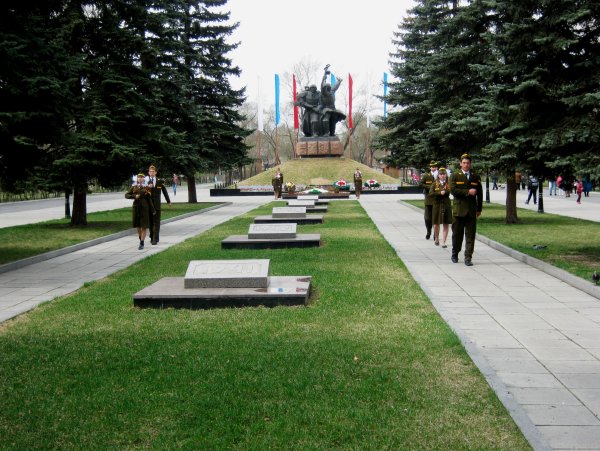 Памятник Победы в Абакане парк Победы