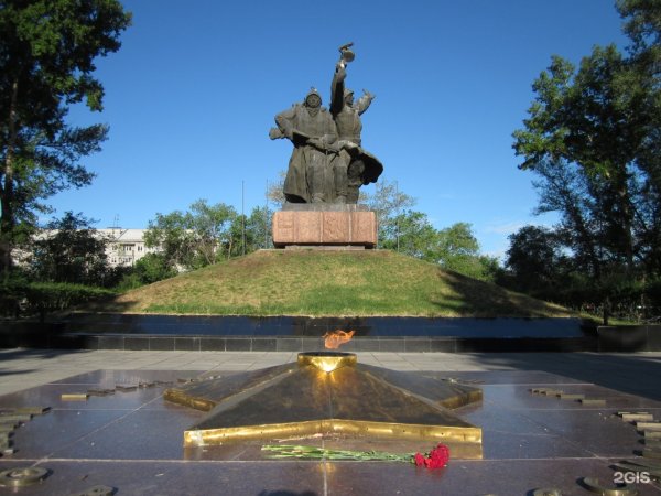 Парк Победы Абакан памятник