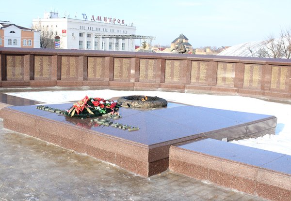Вечный огонь в городе Дмитров