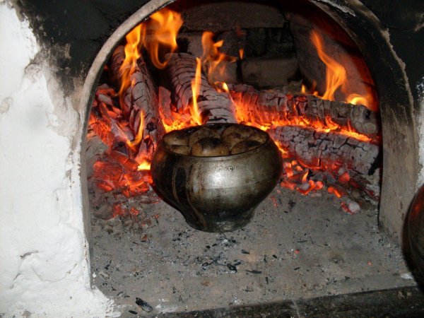 Русская печь с огнем