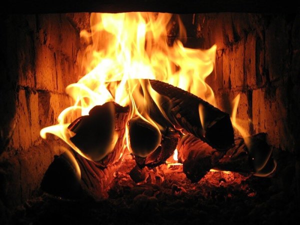 Огонь в печи