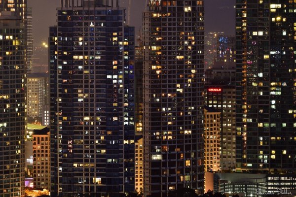 Многоэтажки Найт Сити