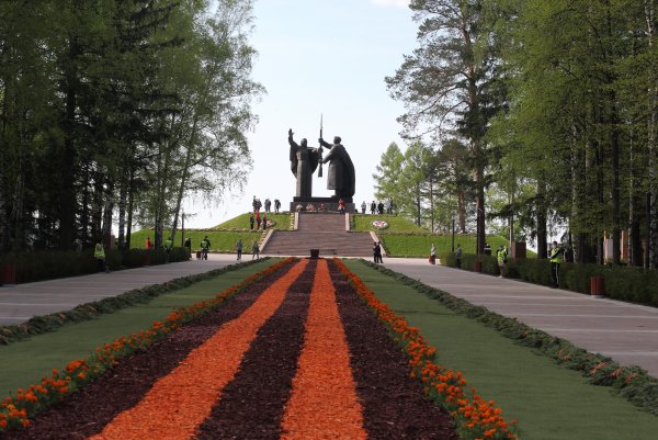 Томск лагерный сад монумент