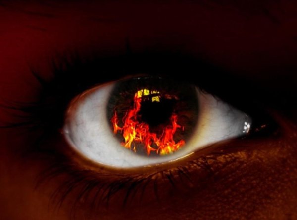 Горящие глаза