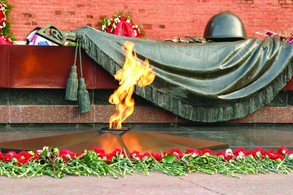 Эдуард Асадов могила