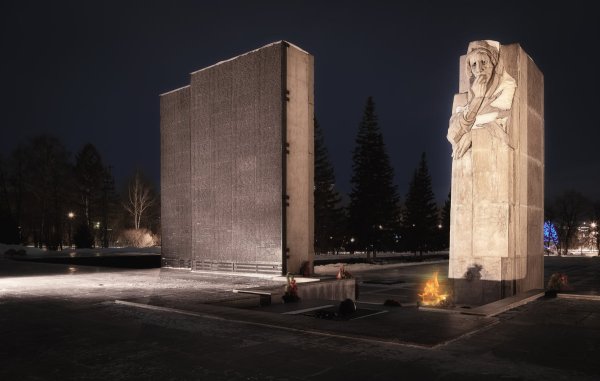 Мемориальный комплекс монумент славы Новосибирск