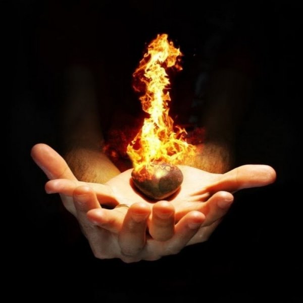 Огонь в руке