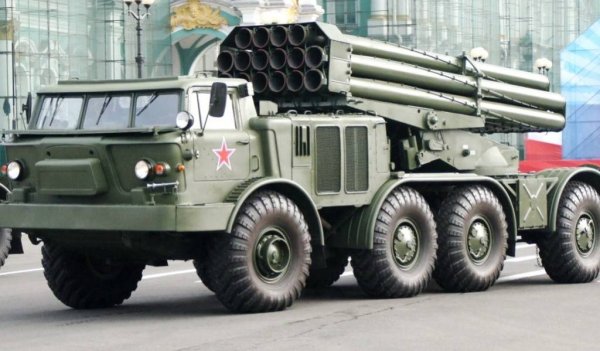 220-Мм реактивная система залпового огня БМ 9п140 «ураган»