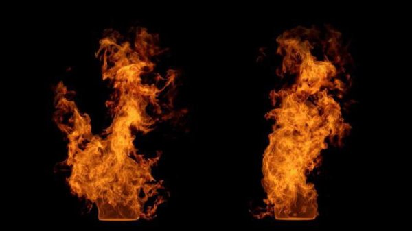 Между двух огней