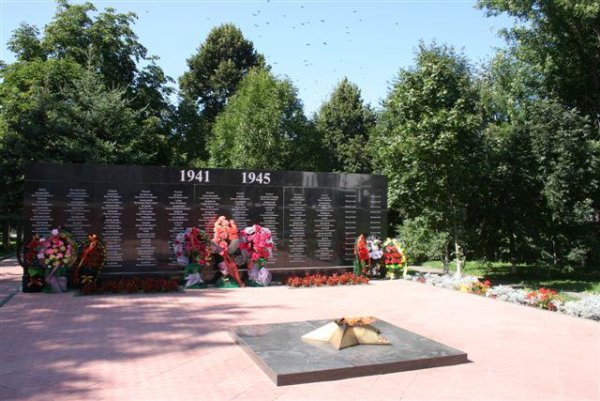 Памятник Орловской области мемориал славы