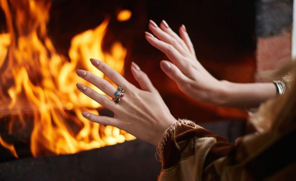 Рука над огнем