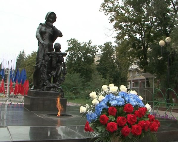 Мемориальный комплекс вечный огонь Белгород