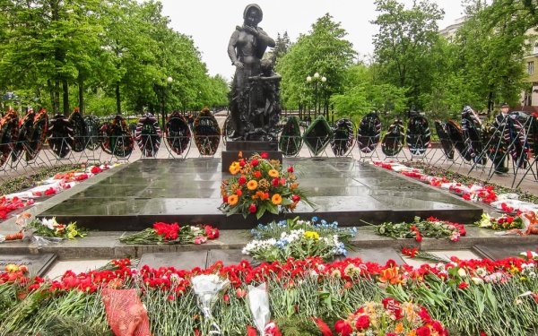 Мемориал вечный огонь Белгород