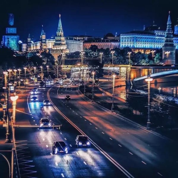 Ночная Москва