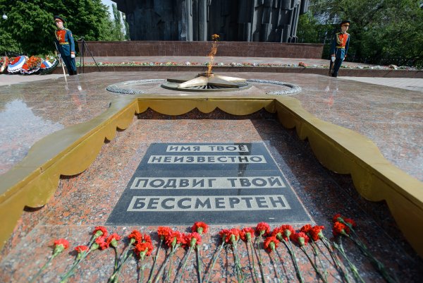 Могилы неизвестного солдата в городах России