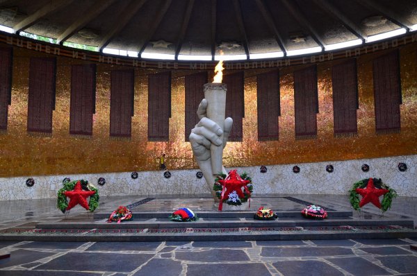 Мемориал Мамаев Курган