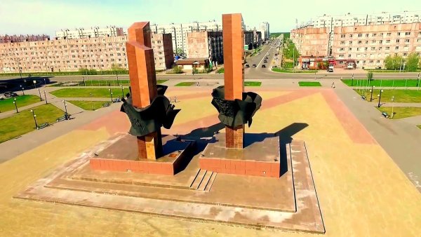 Площадь памяти новый Уренгой