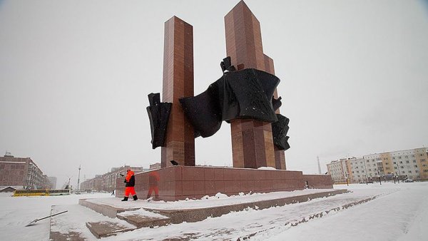 Вечный огонь новый Уренгой