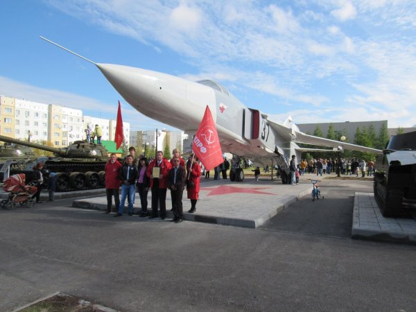 Мемориал памяти новый Уренгой