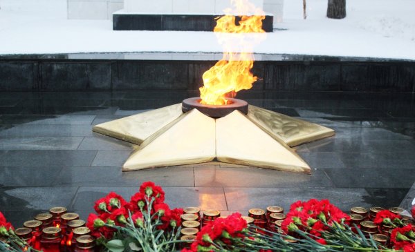 Вечный огонь Сочи мемориал