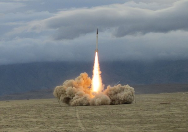 Пламя от ракеты