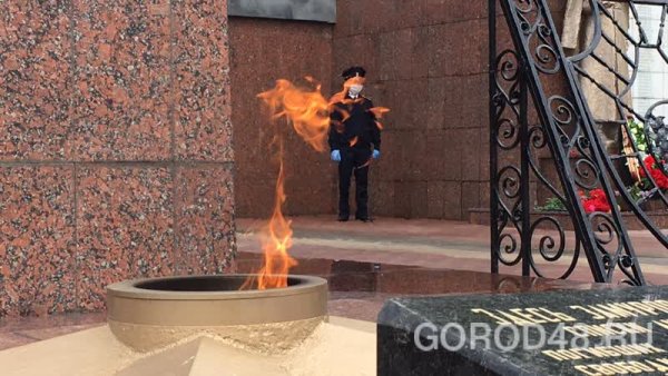 Площадь героев Липецк вечный огонь