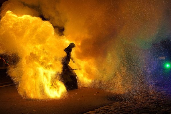 Еллоу фаер в реальной жизни