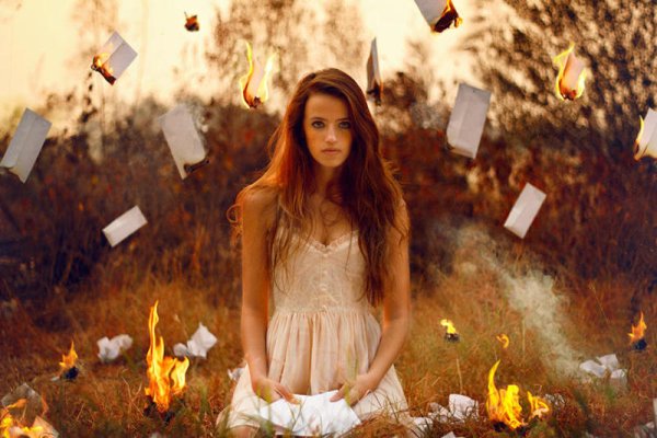 Фотосессия с горящими предметами