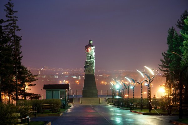 Памятник шахтерам Кемерово