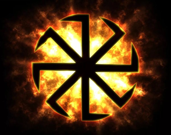 Колядник Коловрат свастика