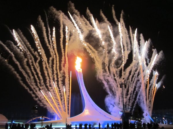 Зажжение олимпийского огня