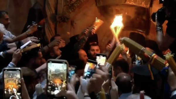 Храм Воскресения Христова в Иерусалиме Благодатный огонь