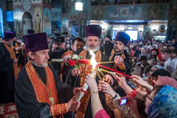 Благодатный огонь 2022