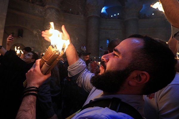 Храм гроба Господня в Иерусалиме Благодатный огонь