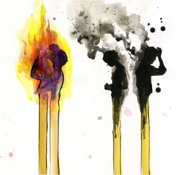 Две спички горят вместе