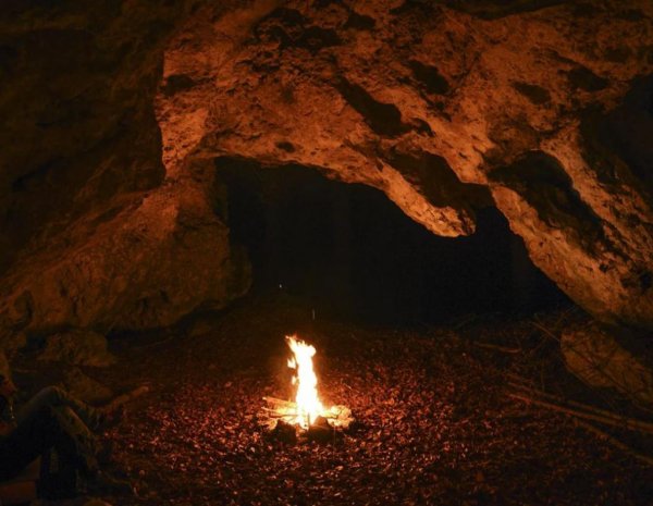 Огонь в пещере