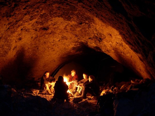 Огонь в пещере