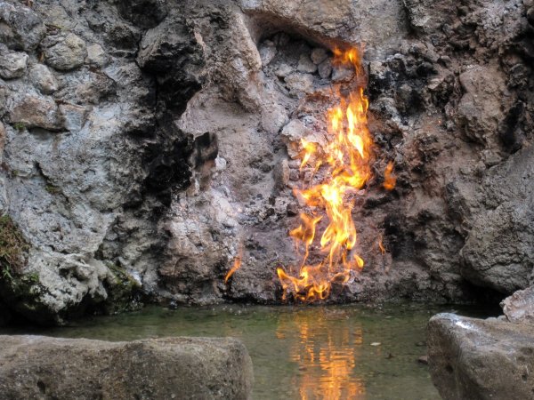 Огонь в пещере