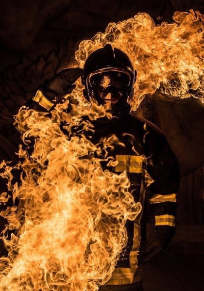 Обои на телефон пожарные