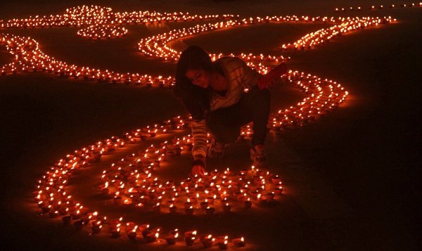 Сердечко из огоньков