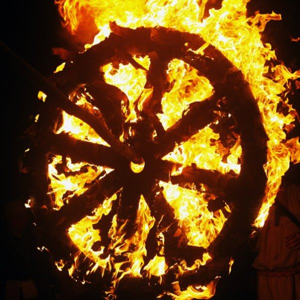 Горящее колесо