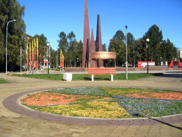 Город ковров площадь Победы аллея героев