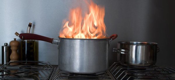 Кастрюлька на огне