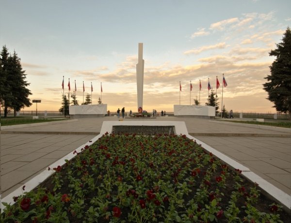Мемориальный комплекс вечный огонь Киров