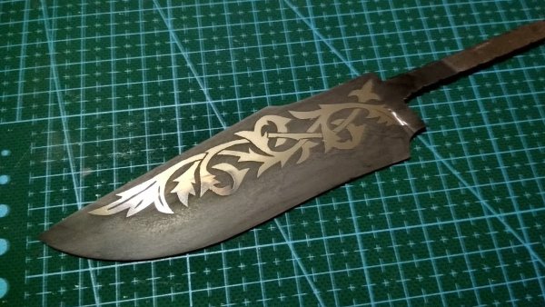 Травление хлорным железом ножа