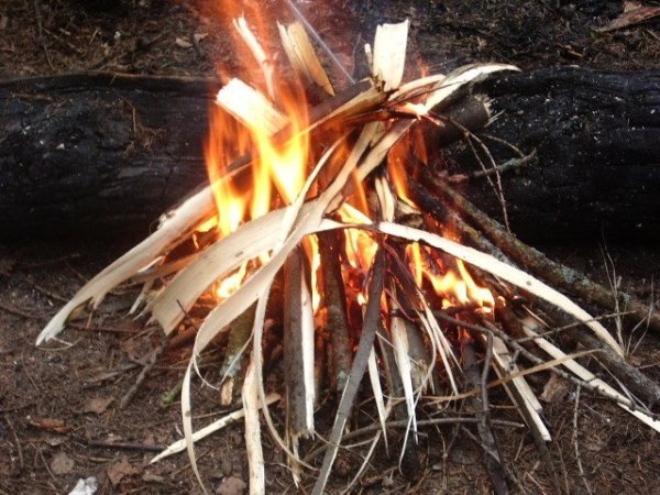 Разжигание костра