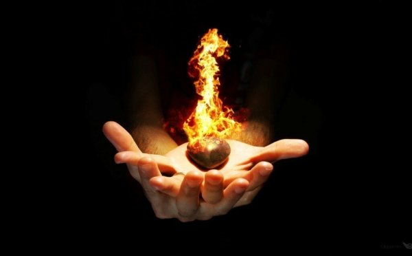 Огонь в руке