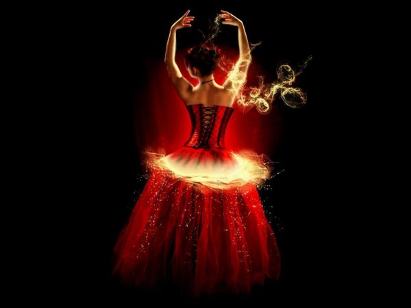 Девушка в Красном танец